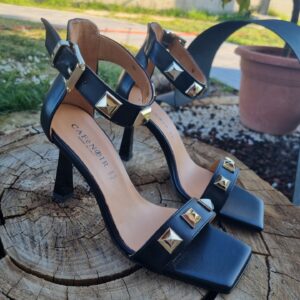 CAFèNOIR - sandali con punta squadrata e borchie