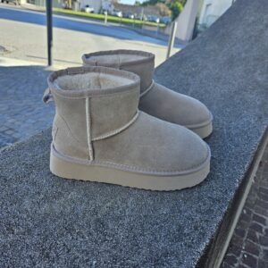 CAFèNOIR - tronchetto in pelle scamosciata con suola alta taupe