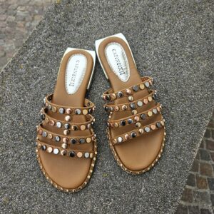 CAFèNOIR - ciabatta in pelle con borchie multicolor cuoio